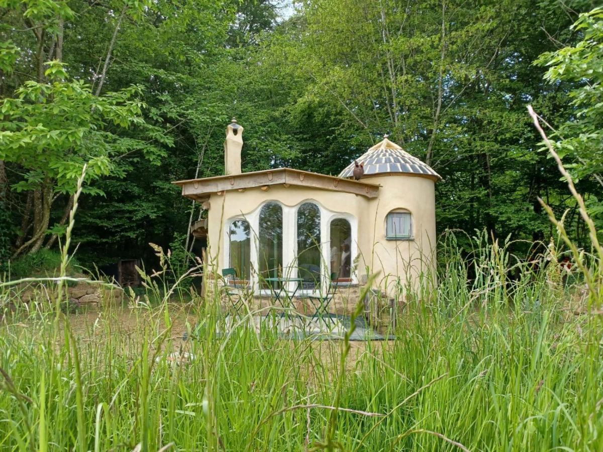 Sarl Verrerie Royale Val-Couesnon Екстер'єр фото